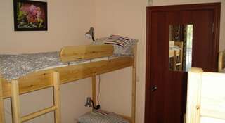 Гостиница Baikal24 Hostel Улан-Удэ Кровать в общем четырехместном номере-8